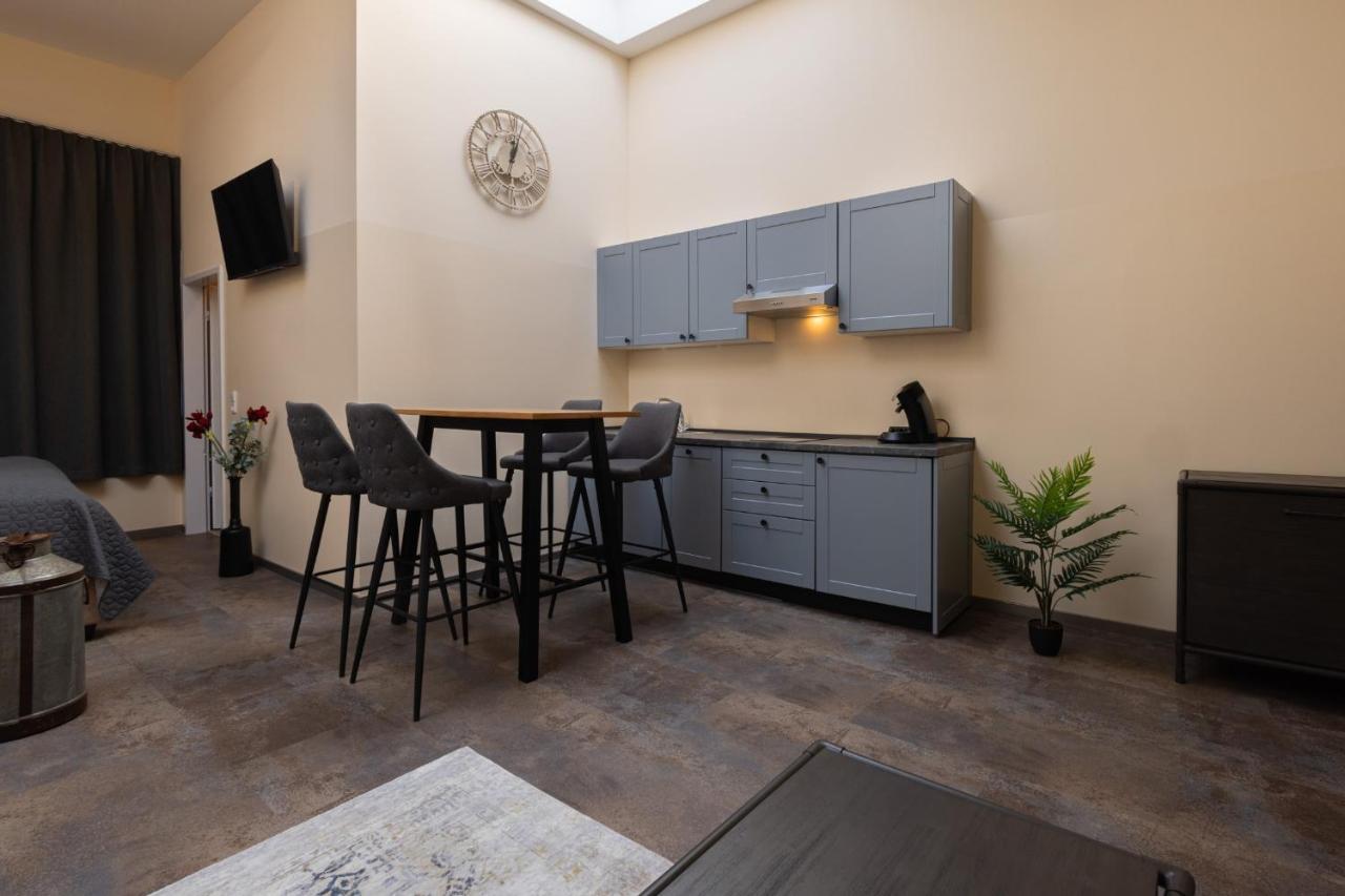 Fabric Apartments Dettingen an der Erms Exteriör bild